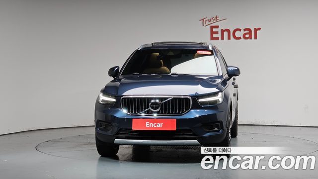 Volvo XC40 B4 Inscription - фото 1