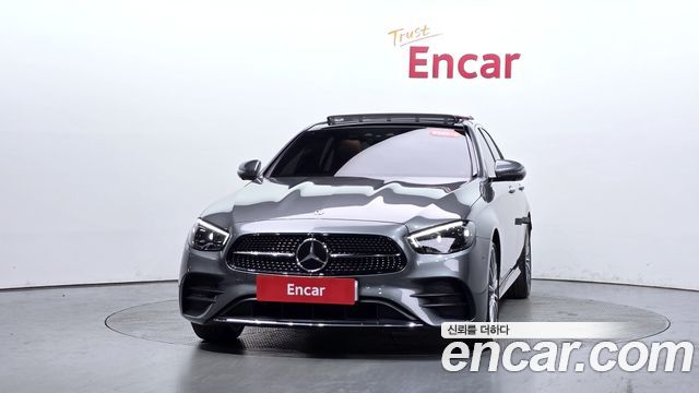 Mercedes-Benz E-Class W213 E350 4MATIC AMG Line - фото 1