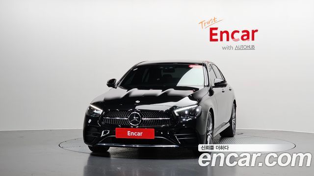 Mercedes-Benz E-Class W213 E350 4MATIC AMG Line - фото 2