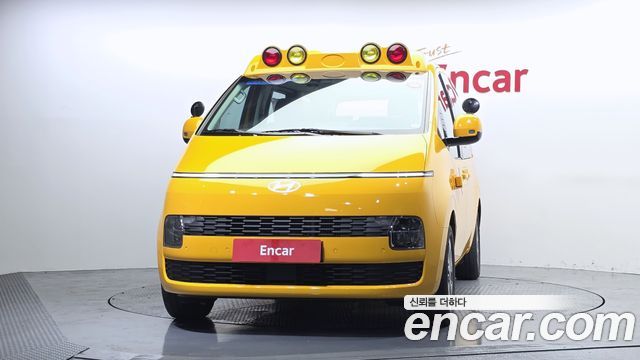 Hyundai Staria Новый HEV 1.6T Kinder Safety Car 11-Seater - фото 2