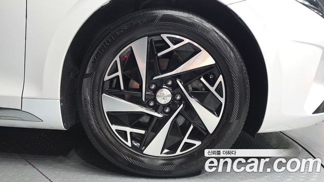 Hyundai Grandeur Новый IG, гибрид Exclusive - фото 4