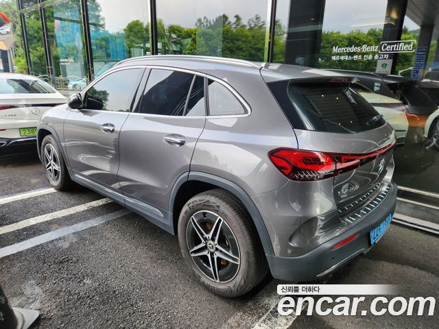 Mercedes-Benz EQA H243 EQA250 AMG Line - фото 1