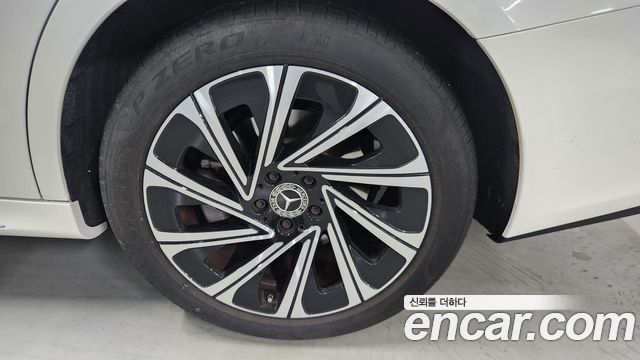 Mercedes-Benz E-Class W214 E300 4MATIC Exclusive - фото 4