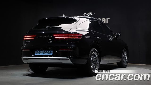 Genesis GV70 e-AWD - фото 1