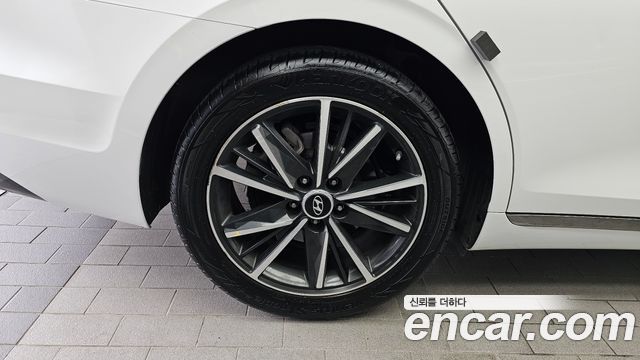 Hyundai Grandeur Новый IG 2.5 Le Blanc - фото 4