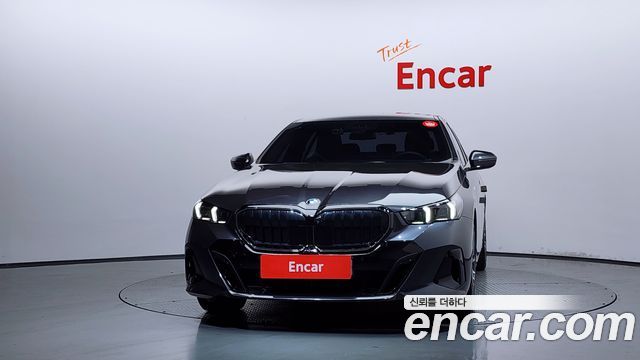 BMW 5-Series G60 520i Special Edition - фото 2