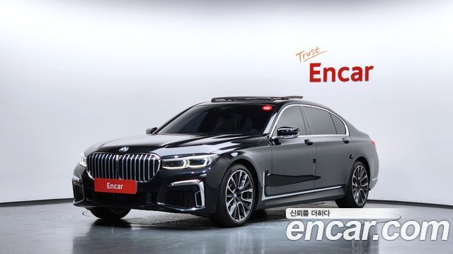 BMW 7-Series G11 740Li xDrive M Sport Package - фото 0