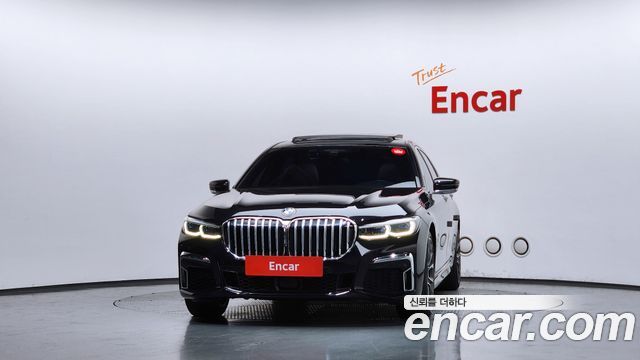 BMW 7-Series G11 740Li xDrive M Sport Package - фото 2