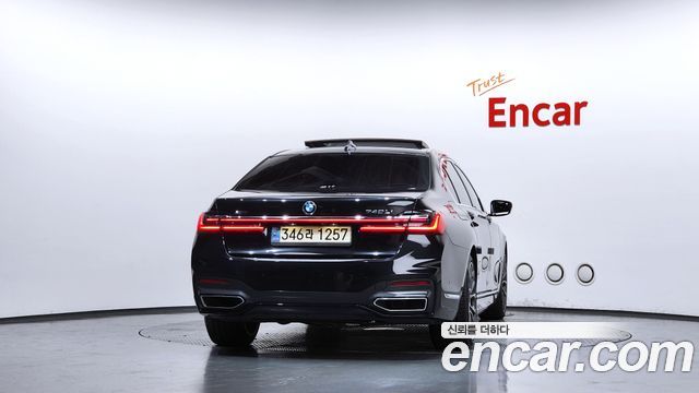 BMW 7-Series G11 740Li xDrive M Sport Package - фото 3