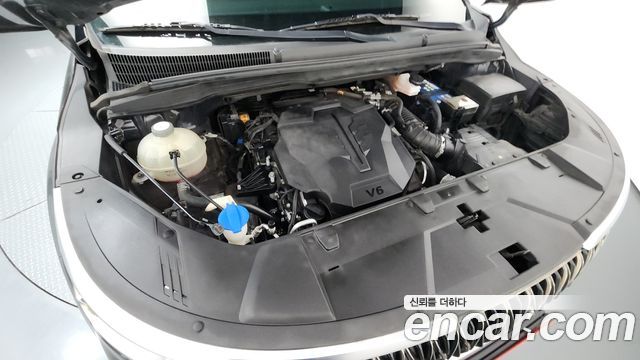 Kia Carnival 4-го поколения Gasoline 7-Seater Hi-Limousine Signature - фото 4