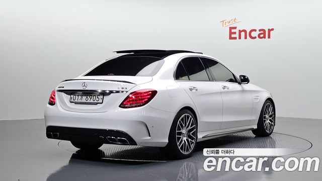 Mercedes-Benz C-Class W205 C63 AMG - фото 1
