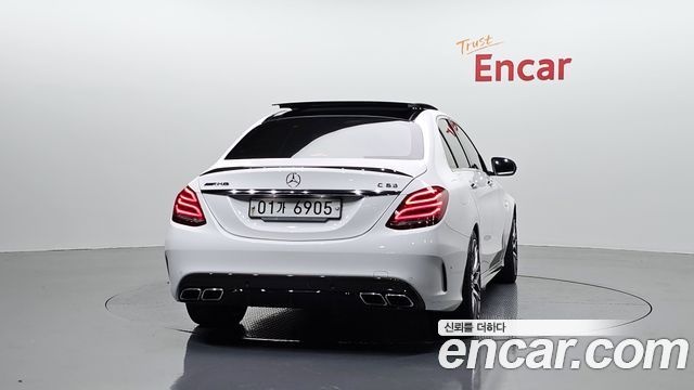 Mercedes-Benz C-Class W205 C63 AMG - фото 3