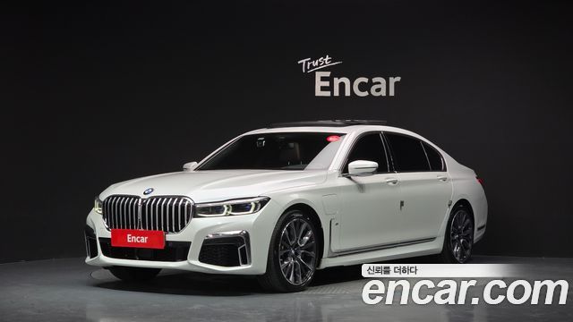 BMW 7-Series G11 745Le iPerformance M Sport - фото 0