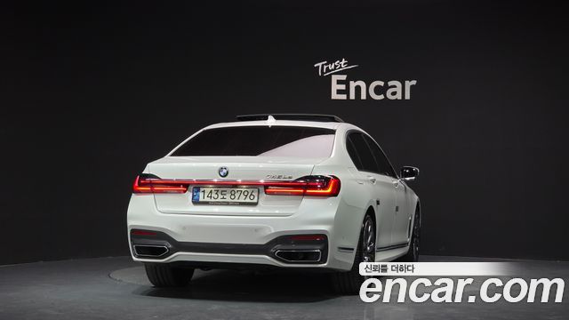 BMW 7-Series G11 745Le iPerformance M Sport - фото 3