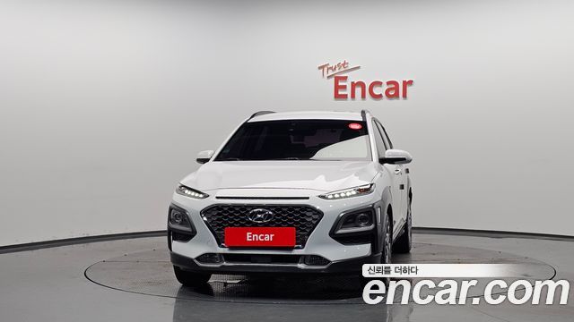 Hyundai Kona гибрид Premium Special - фото 2
