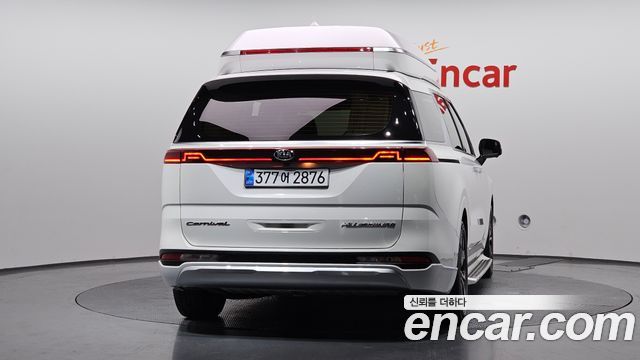 Kia Carnival 4-го поколения 9-Seater Hi-Limousine Signature - фото 3