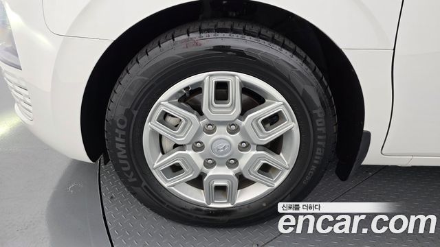 Hyundai Staria Cargo 5-Seater Modern - фото 4