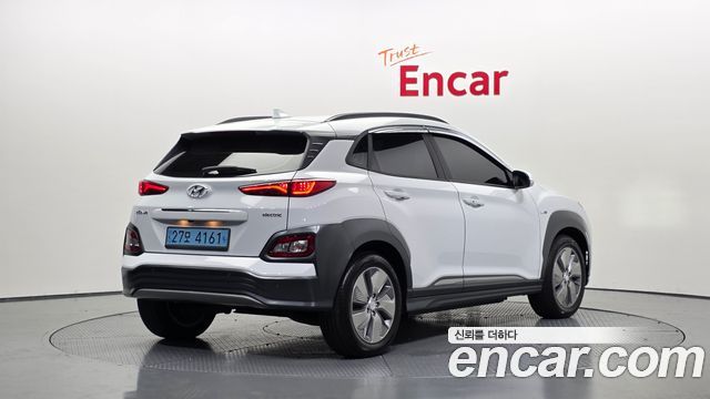 Hyundai Kona Modren - фото 1