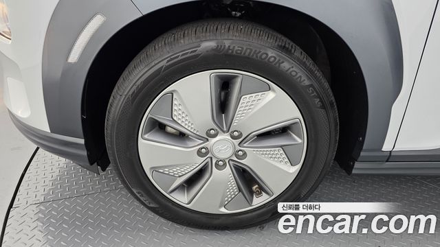 Hyundai Kona Modren - фото 4