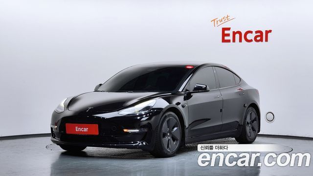Tesla Model 3 Long Range AWD - фото 0