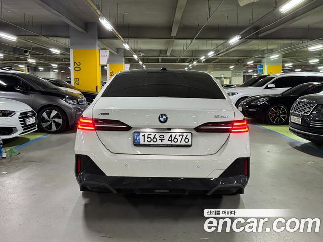 BMW 5-Series G60 530i xDrive M Sport - фото 3