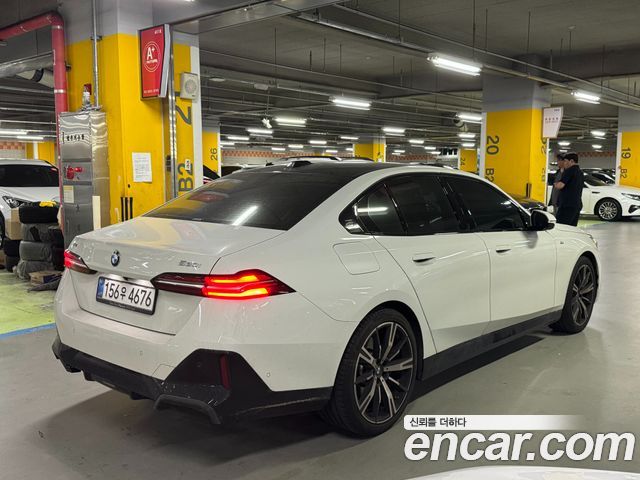 BMW 5-Series G60 530i xDrive M Sport - фото 4