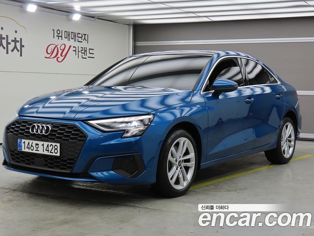 Audi A3 40 TFSI - фото 0