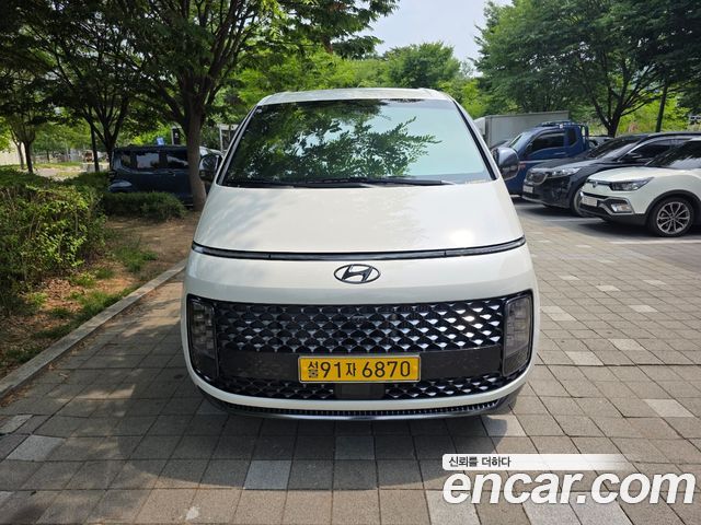 Hyundai Staria HEV 1.6 Cargo 3-Seater Modern - фото 0