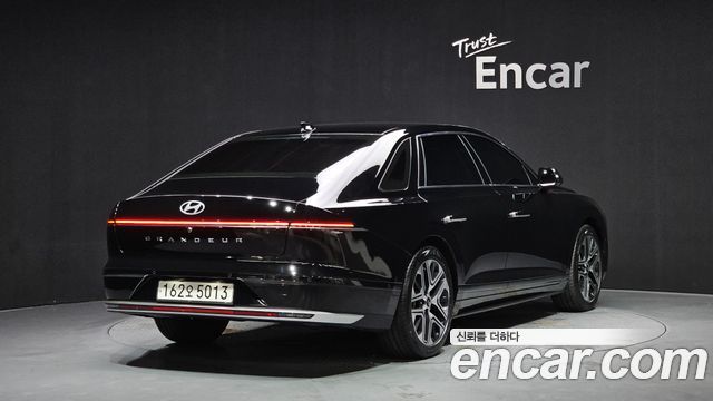 Hyundai Grandeur GN7 2,5 Gasoline 2WD Exclusive - фото 1