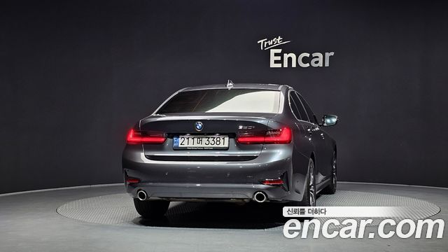BMW 3-Series G20 320i - фото 3