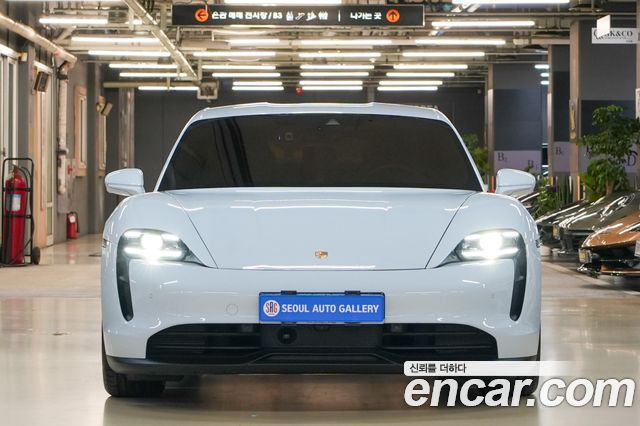 Porsche Taycan Base - фото 2
