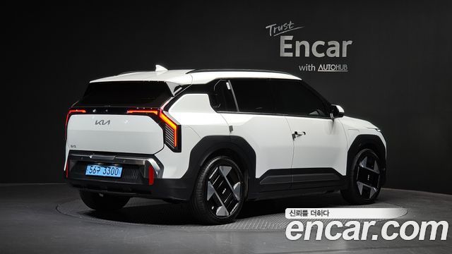 Kia EV3 Long Range 2WD Earth - фото 0