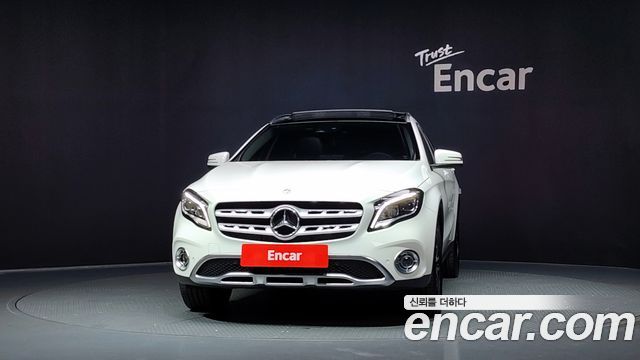 Mercedes-Benz GLA-Class X156 GLA220 Premium - фото 2