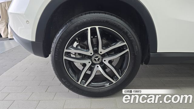 Mercedes-Benz GLA-Class X156 GLA220 Premium - фото 4
