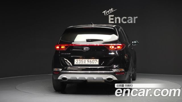 Kia Sportage Diesel 2.0 2WD Trendy - фото 3