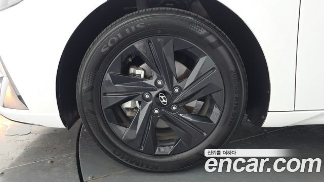 Hyundai Avante CN7, гибрид Smart - фото 4