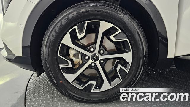 Kia Sportage 5-го поколения, гибрид Signature 2WD - фото 4