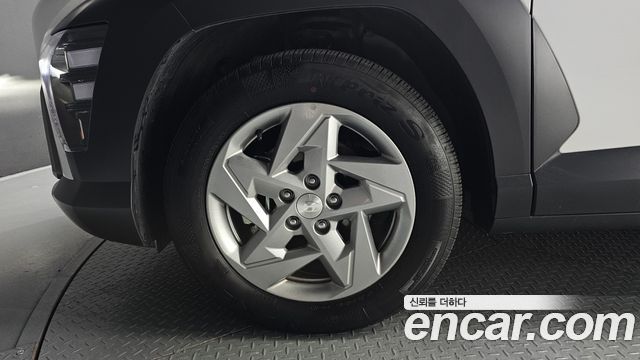 Hyundai Kona SX2, гибрид Premium - фото 4