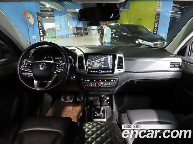 SsangYong Rexton Sports Diesel 2.2 4WD Prestige - фото 4