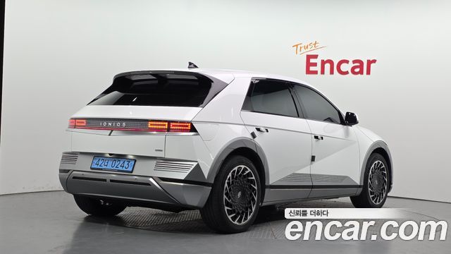 Hyundai Ioniq5 Long Range AWD Prestige - фото 1