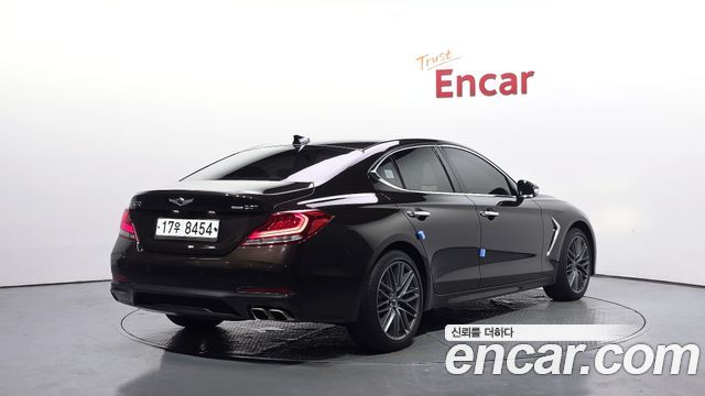 Genesis G70 2.0T AWD Supreme - фото 1