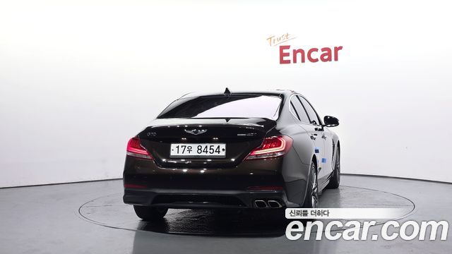 Genesis G70 2.0T AWD Supreme - фото 3