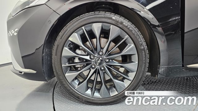 Kia K8 2.5 Gasoline 2WD Signature Special - фото 4