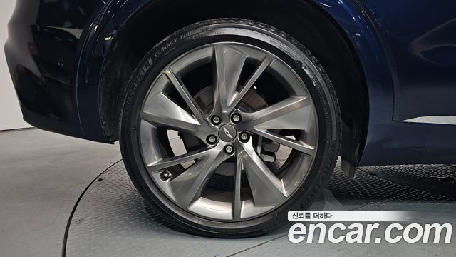 Genesis GV70 2.5T Gasoline AWD - фото 4