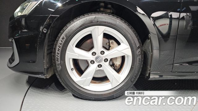 Audi A6 C8 45 TFSI Quattro - фото 4