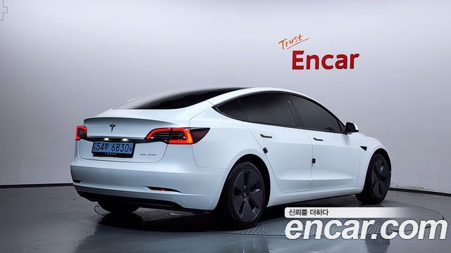 Tesla Model 3 Long Range AWD - фото 1