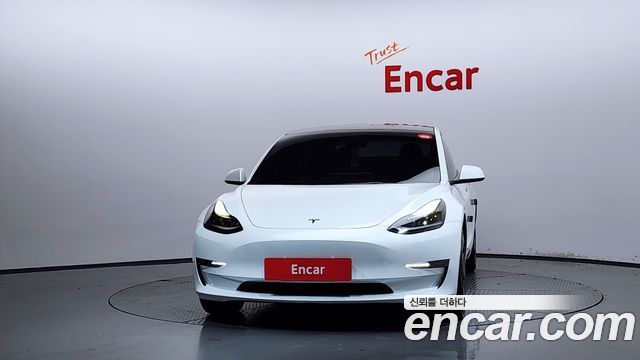 Tesla Model 3 Long Range AWD - фото 2