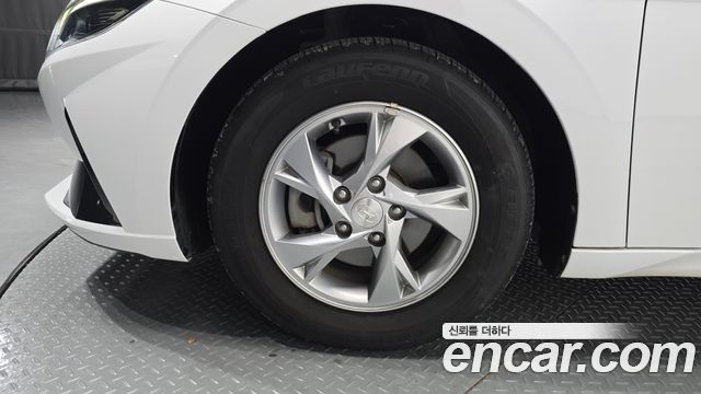 Hyundai Avante CN7 1.6 Modern - фото 4