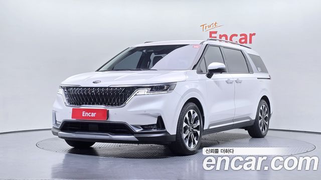 Kia Carnival 4-го поколения 9-Seater Noblesse - фото 0