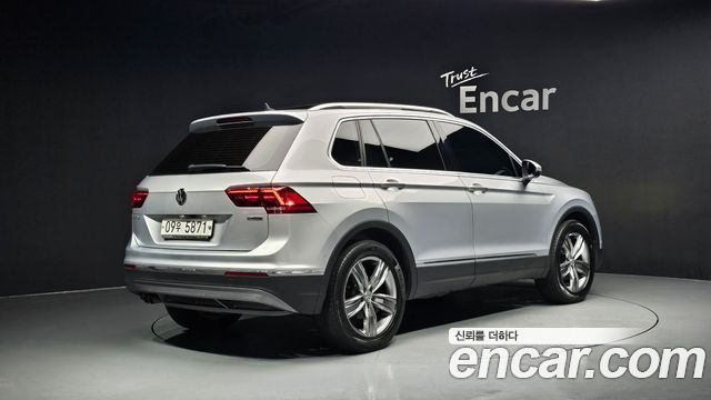 Volkswagen Tiguan 2-го поколения 2.0 TDI 4Motion Prestige - фото 1